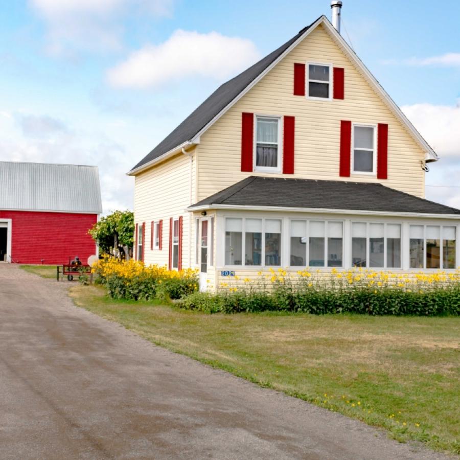Wineries and Cideries / ExploreNB / Tourism New Brunswick